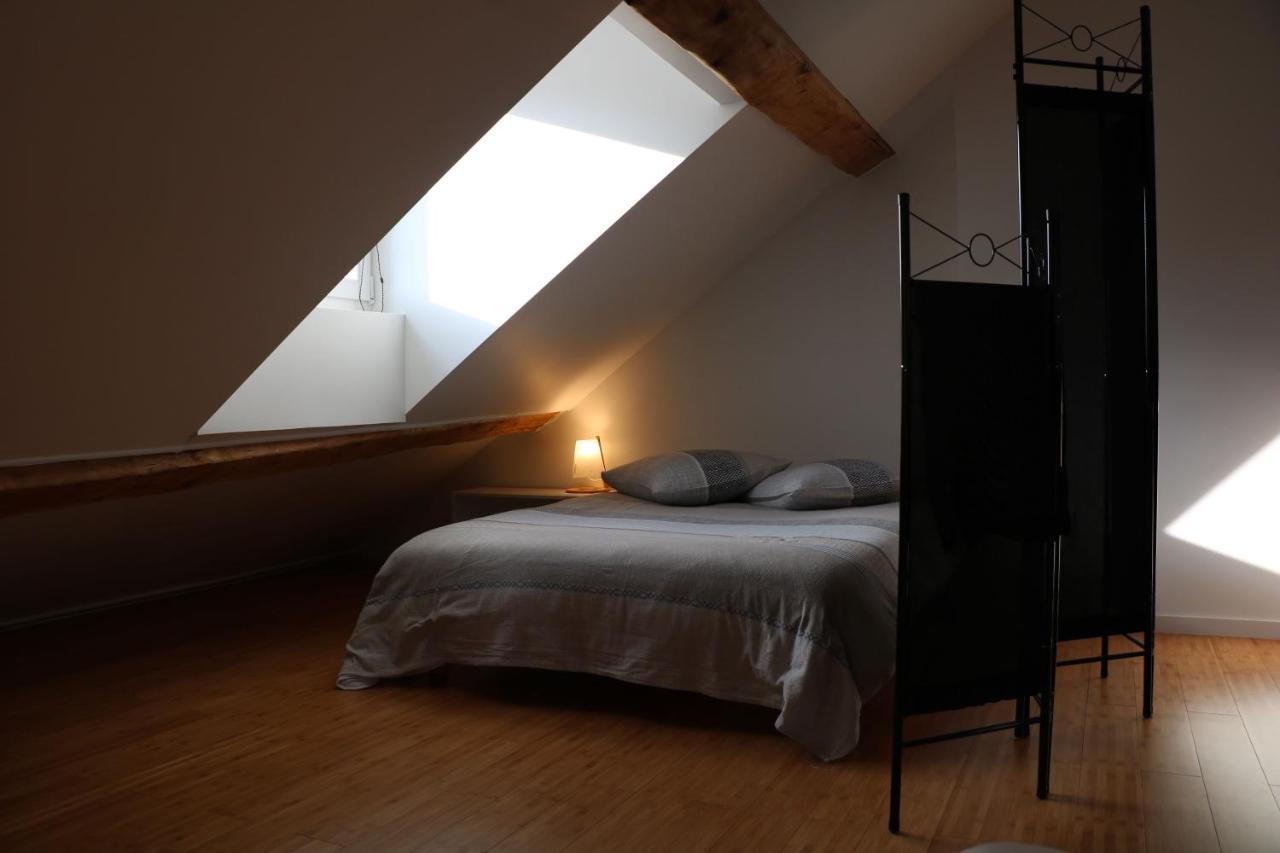 Les Fabuleux Appartements Du Coeur De Ville - Place Victor Hugo Besançon Exterior foto