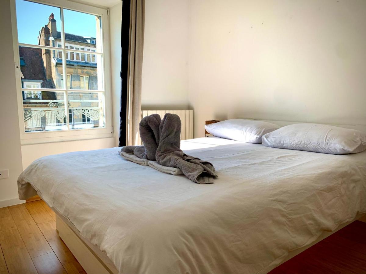 Les Fabuleux Appartements Du Coeur De Ville - Place Victor Hugo Besançon Exterior foto